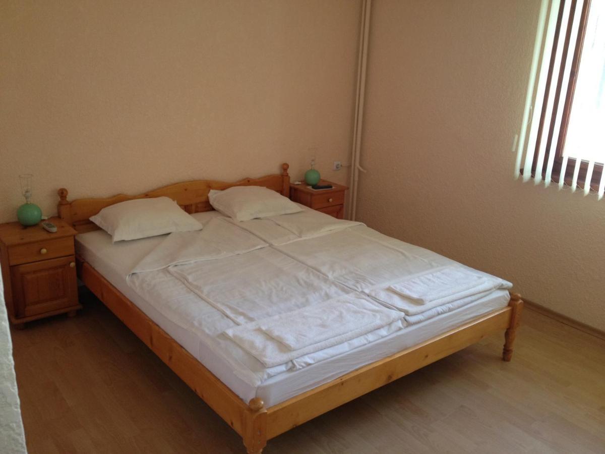 Hotel Moskoiani Byala  Esterno foto