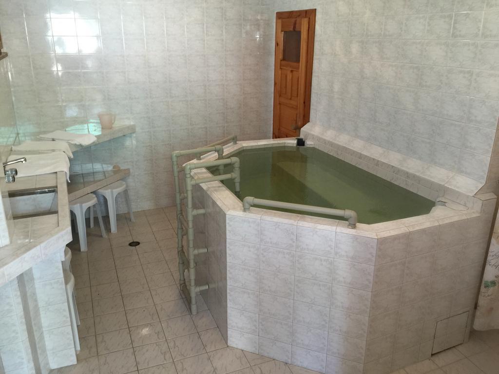 Hotel Moskoiani Byala  Esterno foto